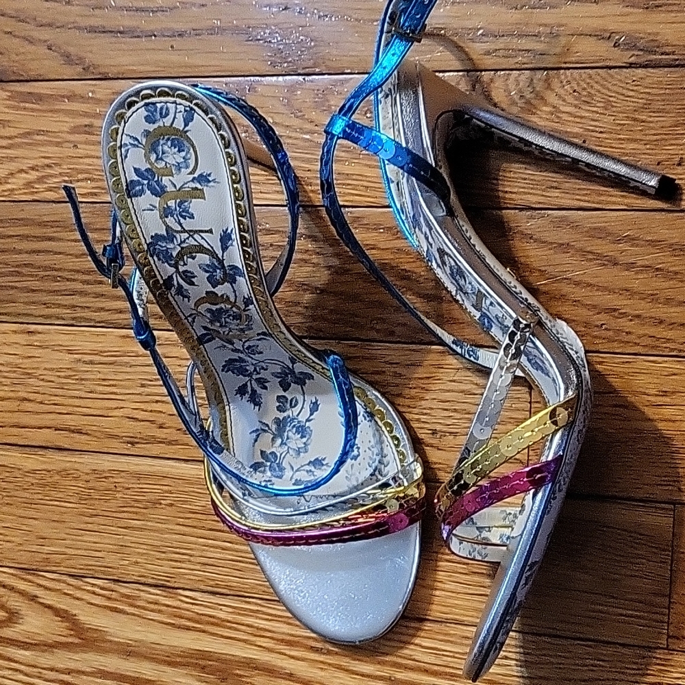 Gucci shoes - Picture 2 of 4